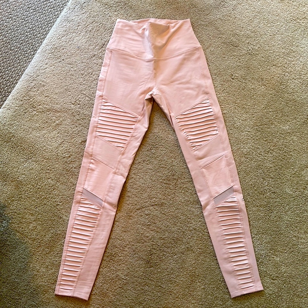 BRAND NEW ALO YOGA MOTO LEGGING